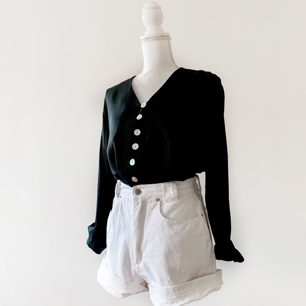 vintage long sleeve tunic with shell buttons